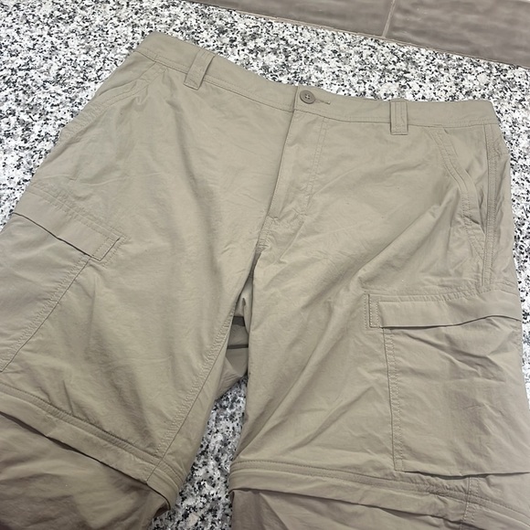 REI Co-op Sahara Fit Convertible Pants- Size 36x28 - Picture 2 of 7